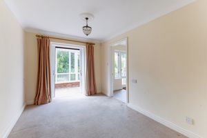 Dining Room- click for photo gallery